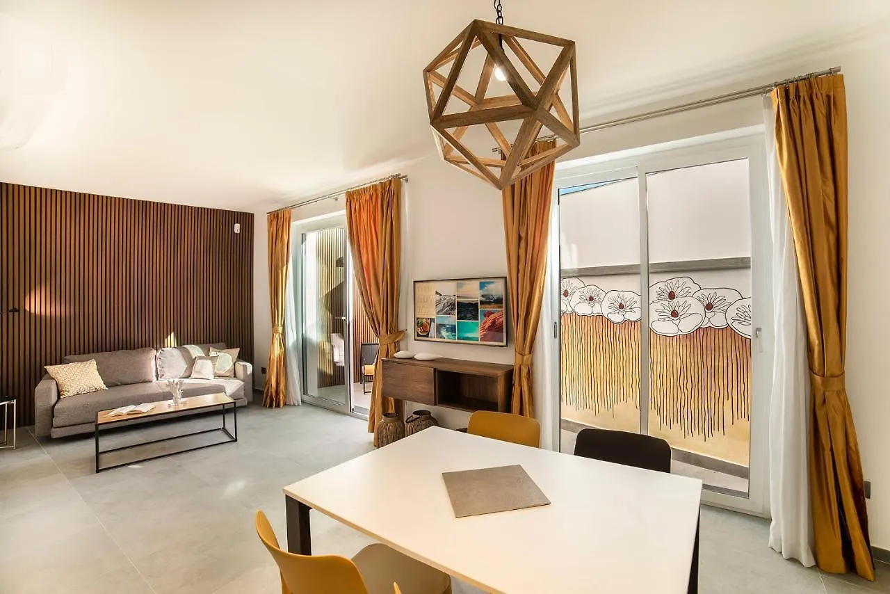Casa Sulle Mura Loano Lägenhet